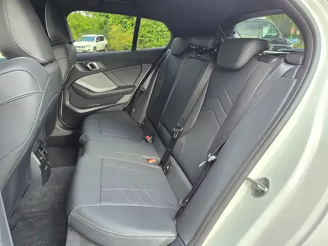 BMW 114