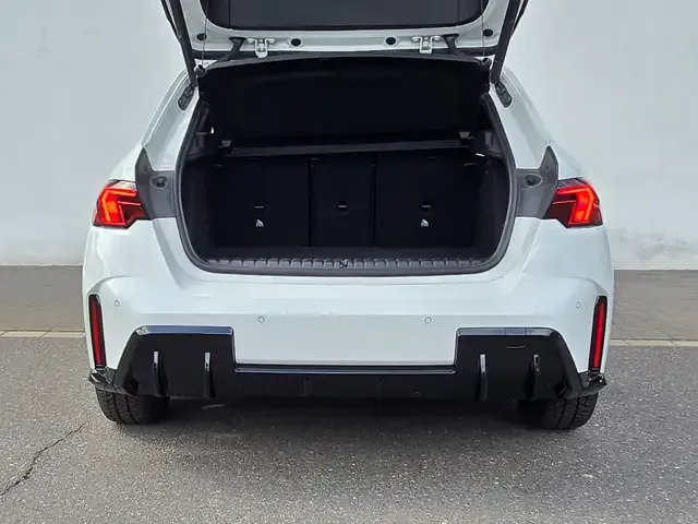 BMW 114
