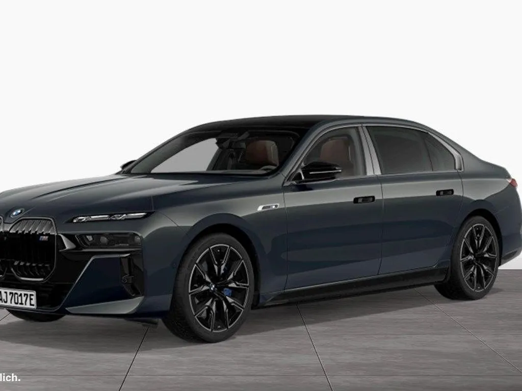 BMW i7