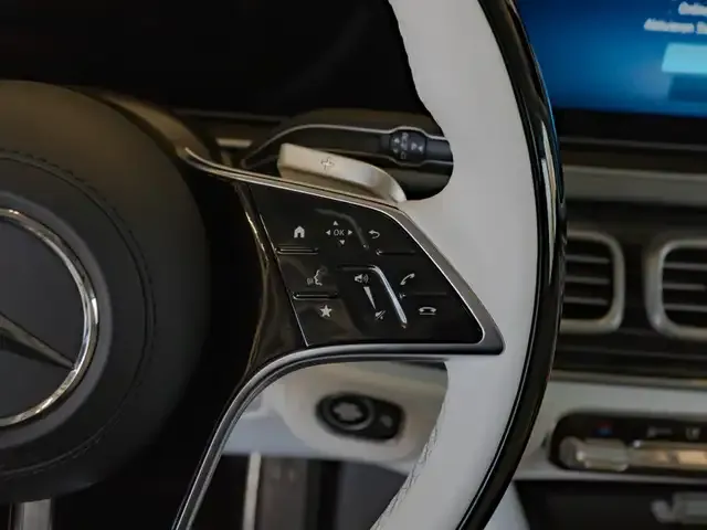 Mercedes-Benz GLS 600