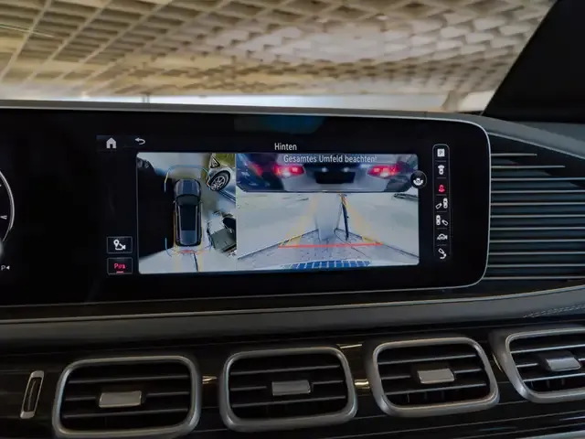 Mercedes-Benz GLS 600