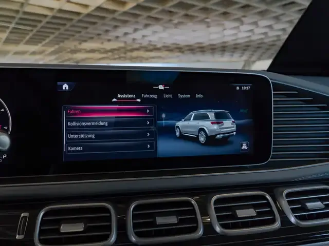 Mercedes-Benz GLS 600