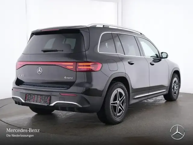 Mercedes-Benz EQB 300