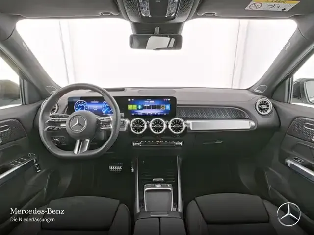 Mercedes-Benz EQB 300