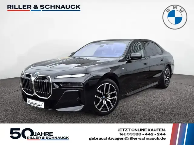 BMW 740