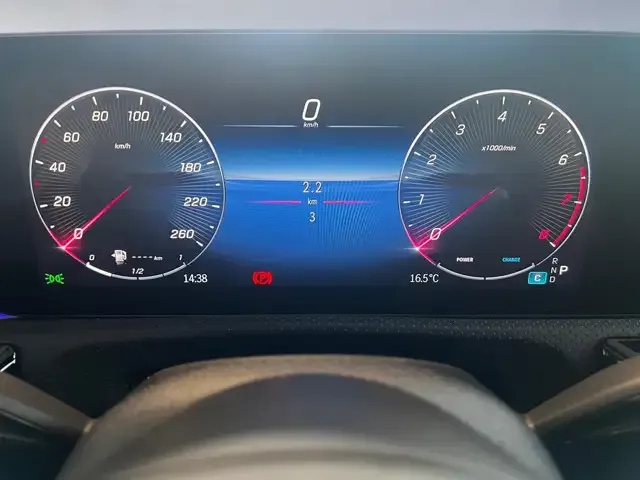 Mercedes-Benz CLA 200