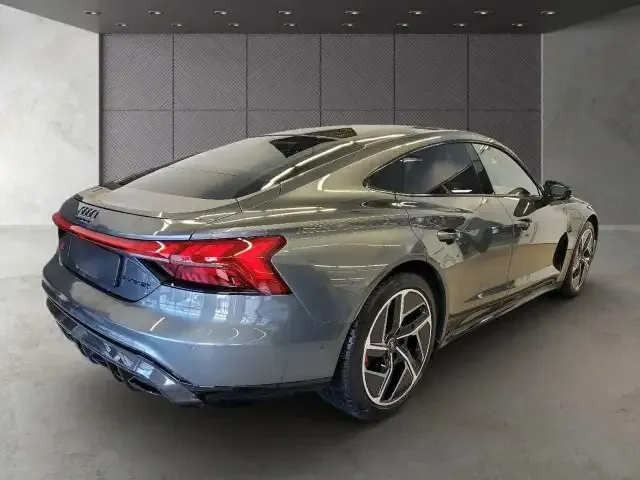 Audi RS e-tron GT