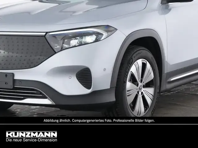 Mercedes-Benz EQB 300