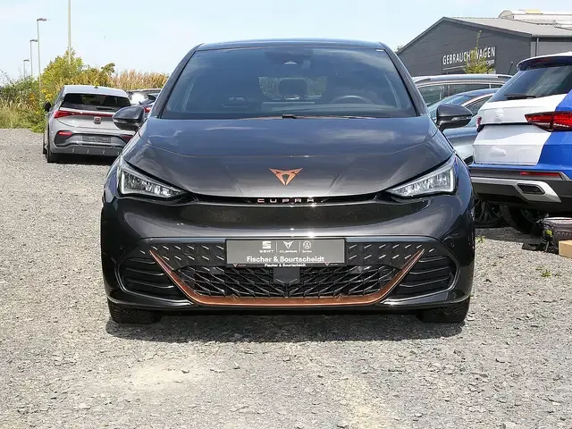 CUPRA Born