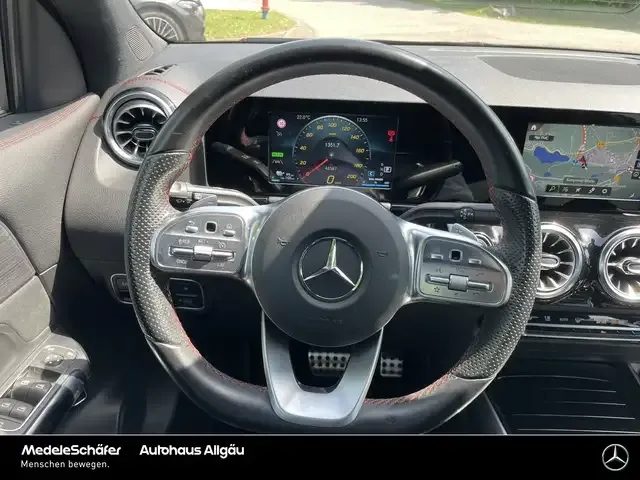 Mercedes-Benz EQA 250