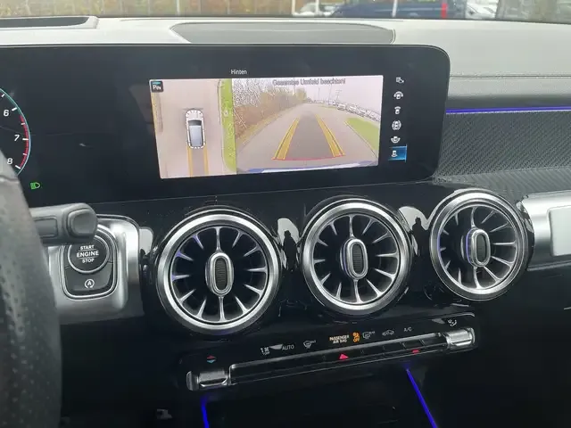 Mercedes-Benz GLB 250