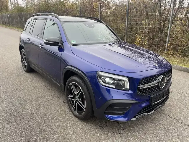 Mercedes-Benz GLB 250