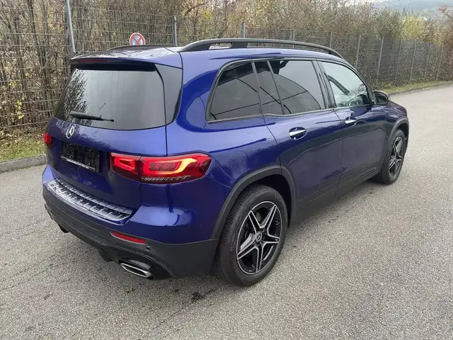 Mercedes-Benz GLB 250