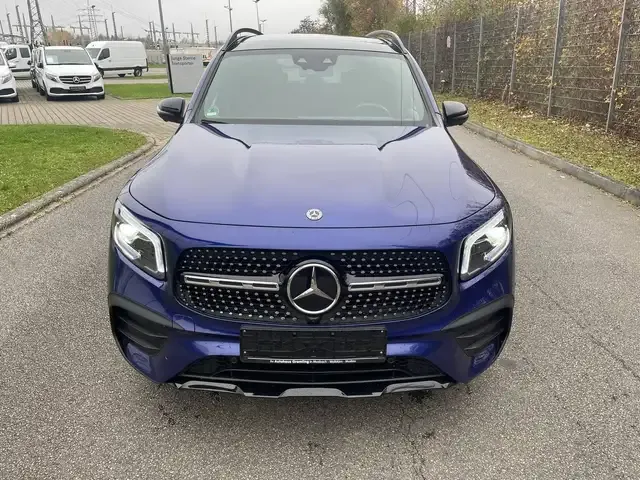 Mercedes-Benz GLB 250