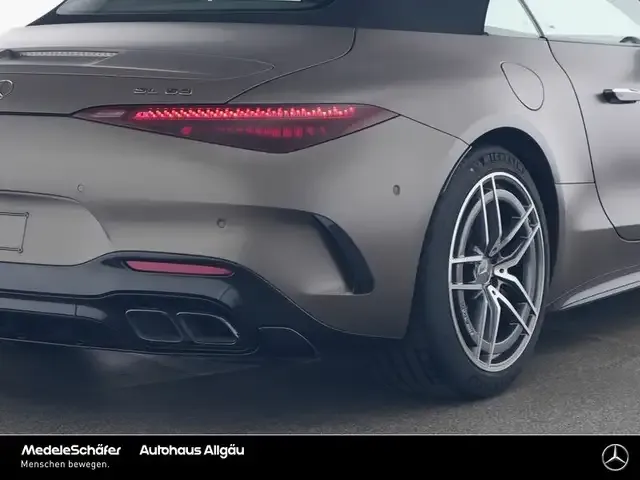 Mercedes-Benz SL 63 AMG