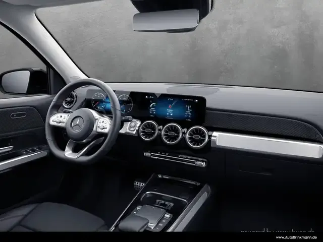 Mercedes-Benz GLB 200