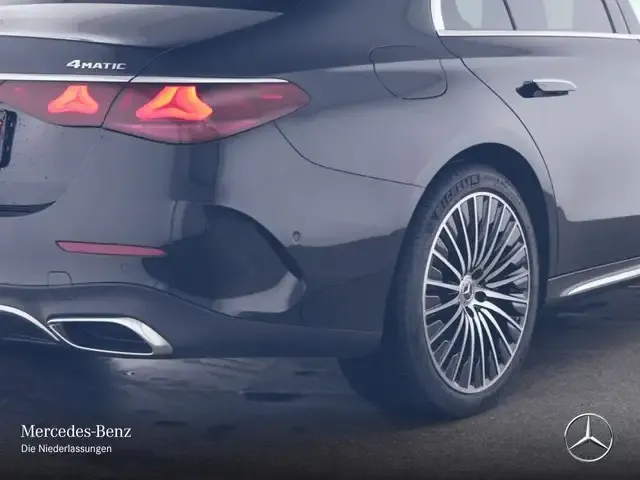 Mercedes-Benz E 300