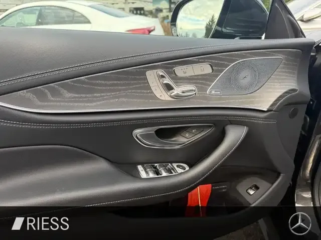 Mercedes-Benz Sonstige