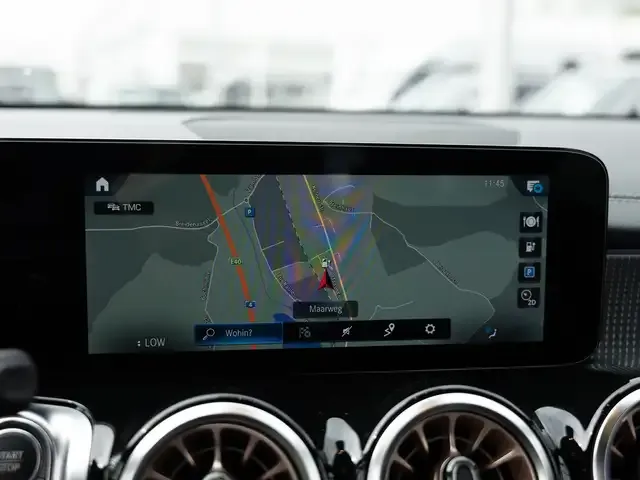 Mercedes-Benz EQB 350