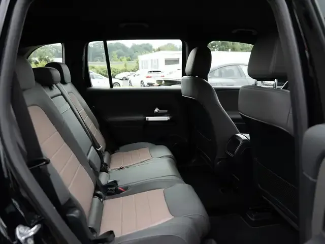 Mercedes-Benz EQB 350