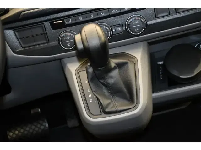 Volkswagen T6.1 Caravelle