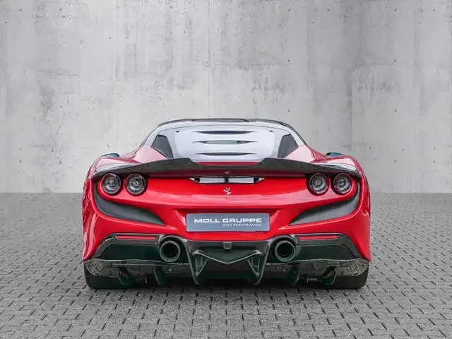 Ferrari F8 Tributo