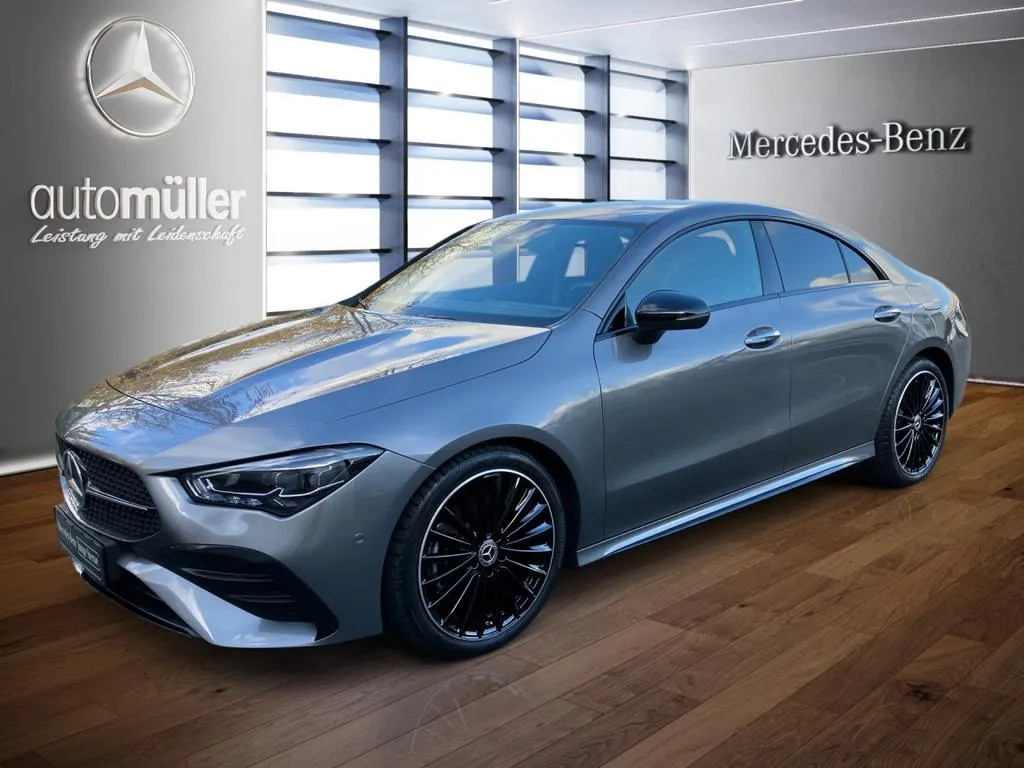 Mercedes-Benz CLA 200