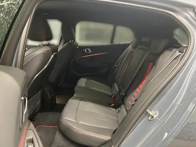 BMW 128