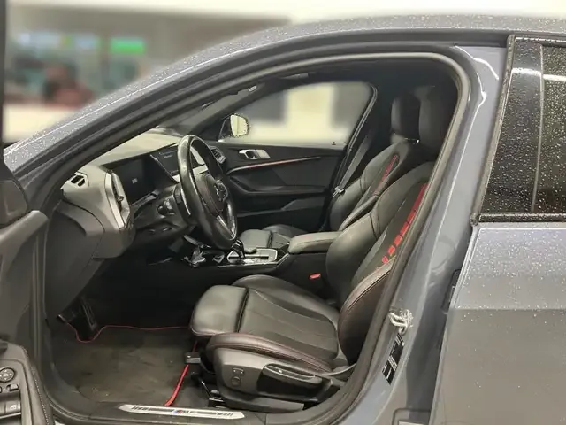 BMW 128