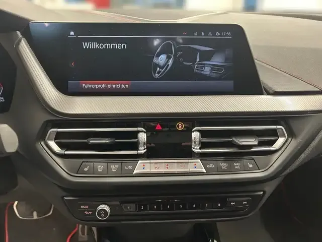 BMW 128