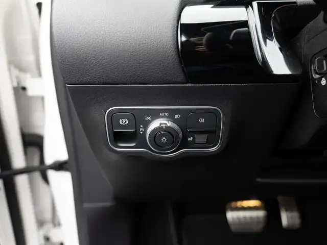 Mercedes-Benz GLA 220