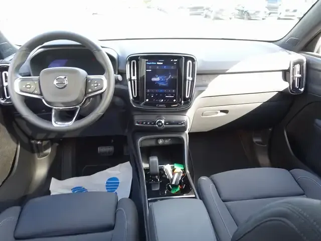 Volvo C40