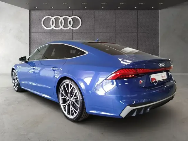 Audi S7