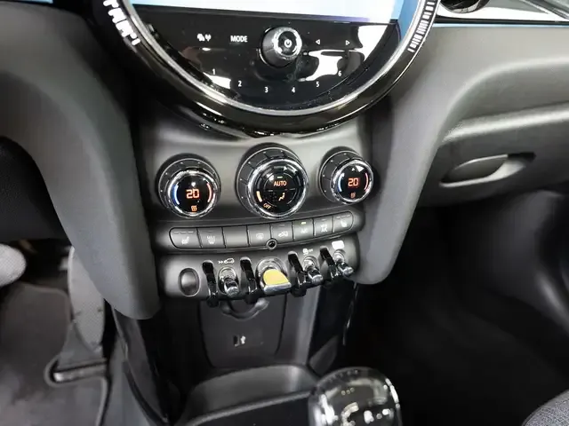 MINI Cooper SE