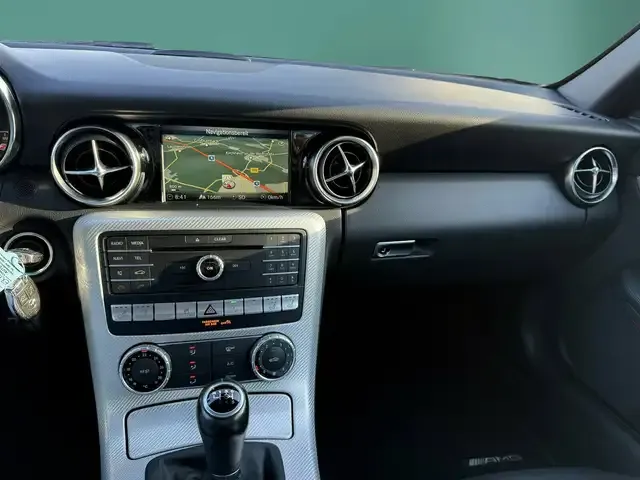 Mercedes-Benz SLC 200