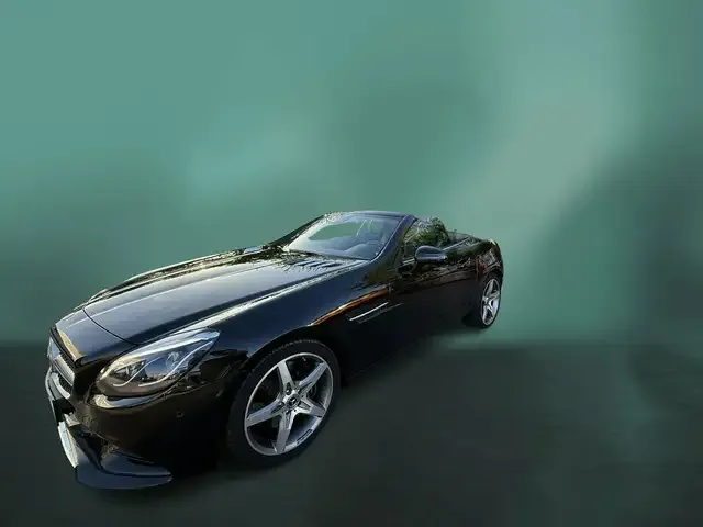 Mercedes-Benz SLC 200