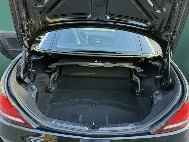 Mercedes-Benz SLC 200