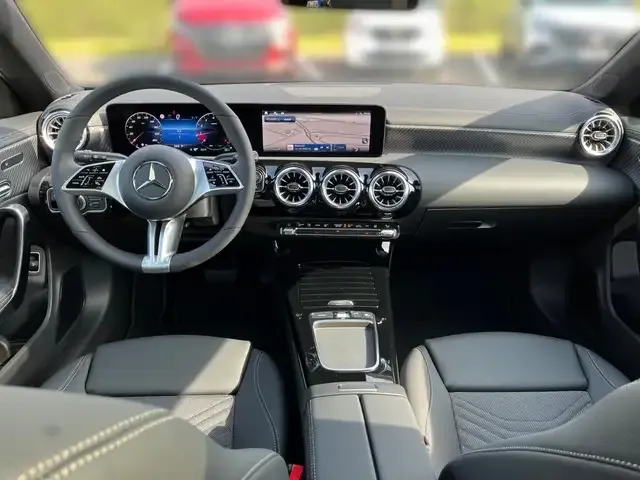 Mercedes-Benz CLA 180