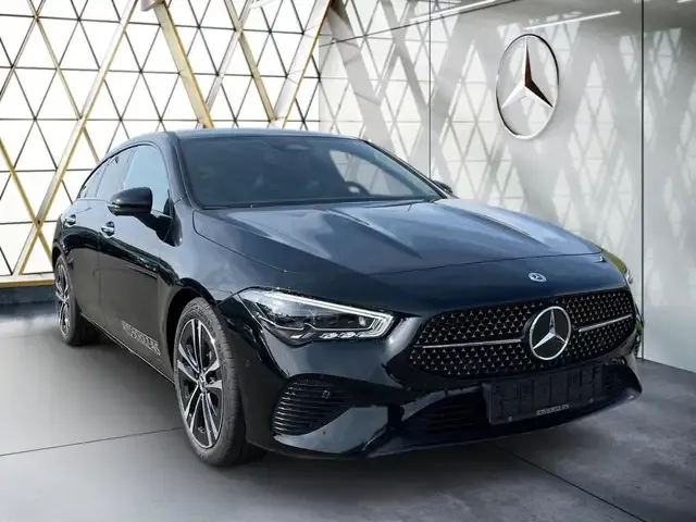 Mercedes-Benz CLA 180
