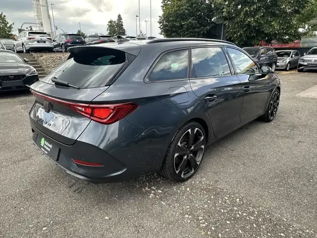 CUPRA Leon