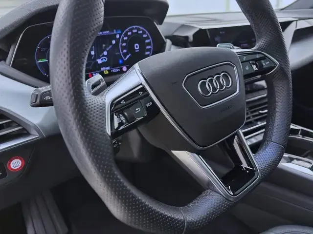 Audi e-tron GT
