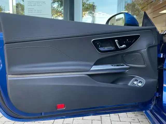 Mercedes-Benz CLE 300