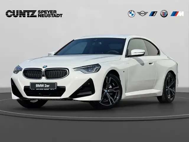 BMW 220