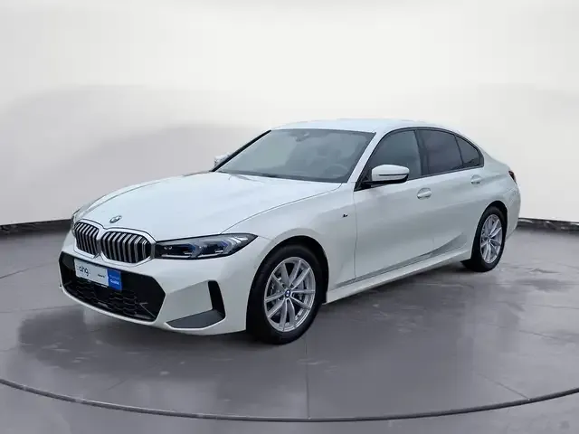 BMW 330