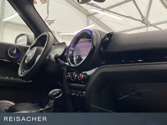 MINI Cooper SE Countryman
