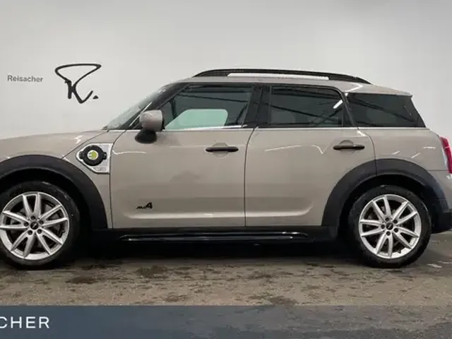 MINI Cooper SE Countryman