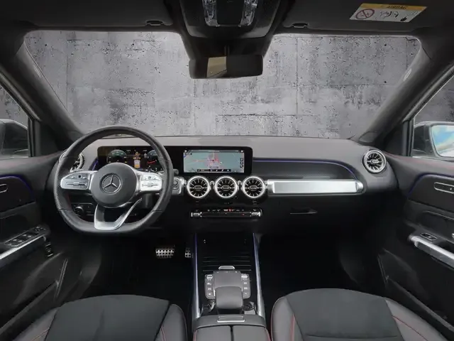 Mercedes-Benz GLB 200