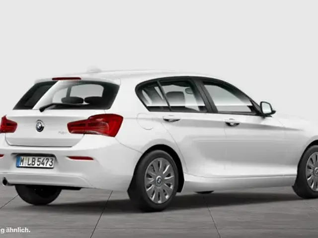 BMW 118