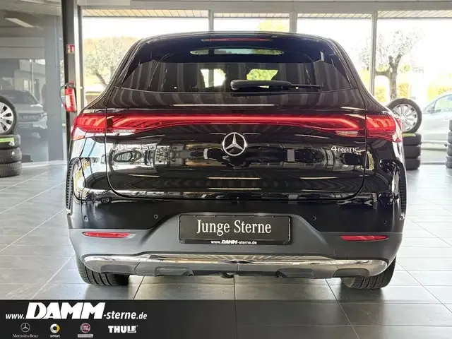 Mercedes-Benz EQE SUV