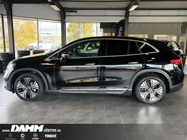Mercedes-Benz EQE SUV